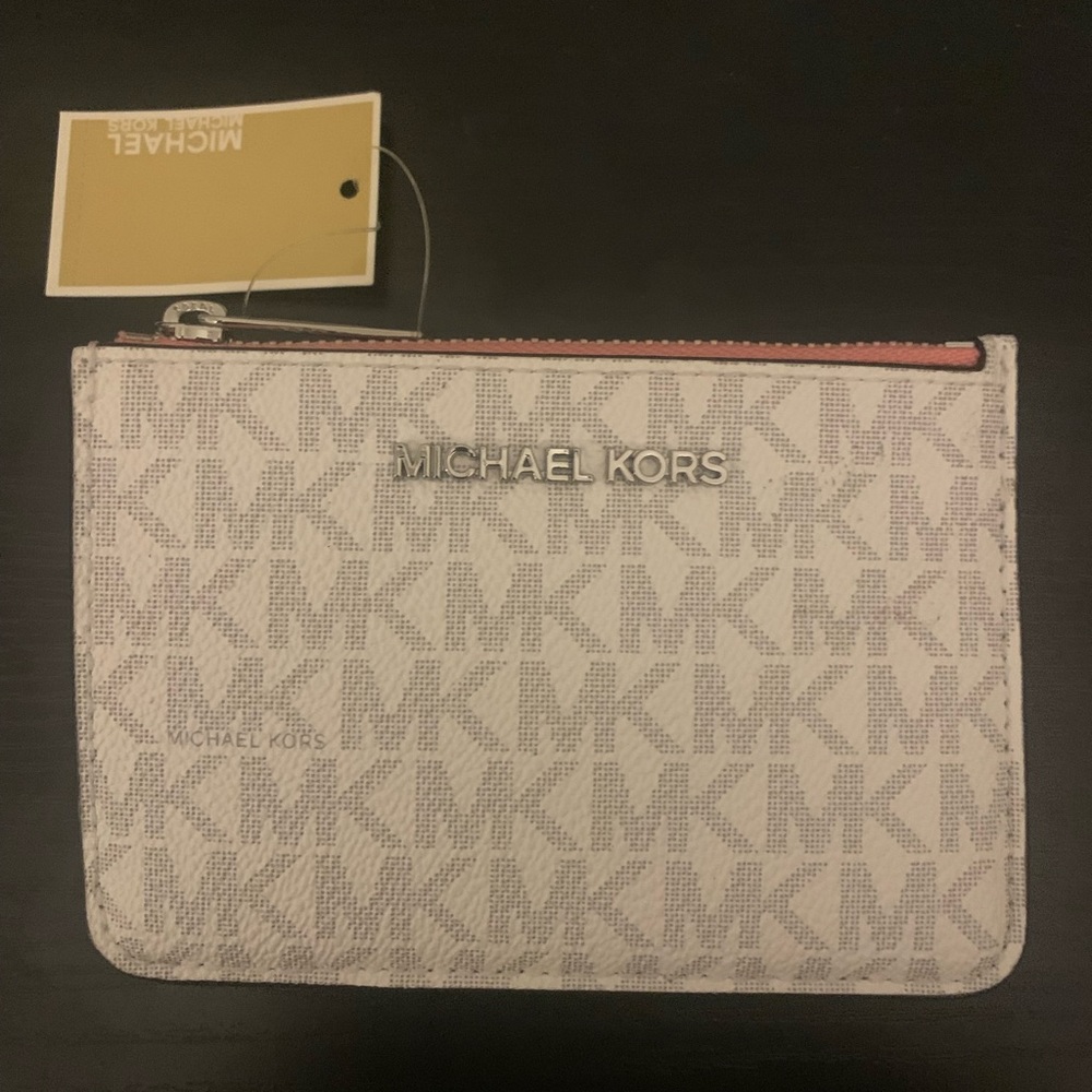 Micheal kors travel Wallet